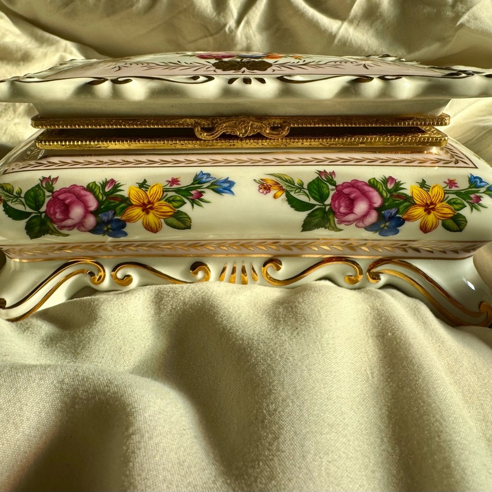 Porcelain Floral Jewelry Box with Gold Accents